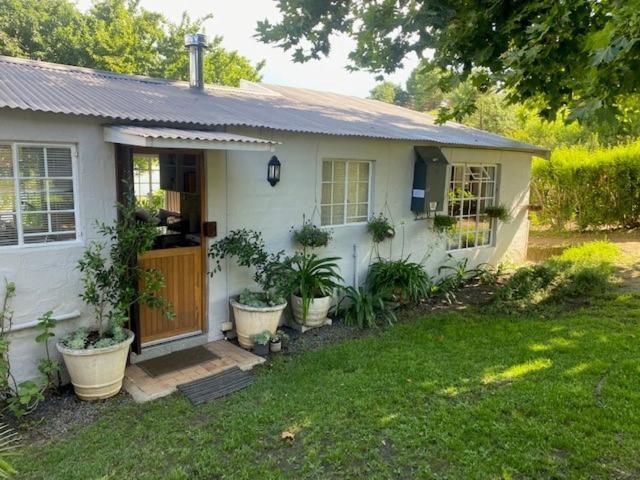 Lakeside Cottage On Spring Grove Nottingham Road Exterior photo